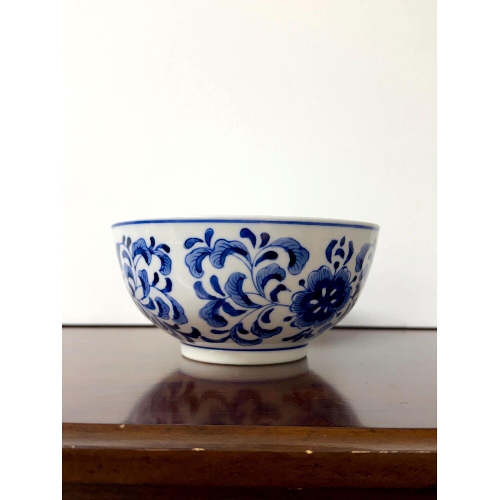 Chinese Blue White Porcelain Noodle Soup Bowl Floral Vintage